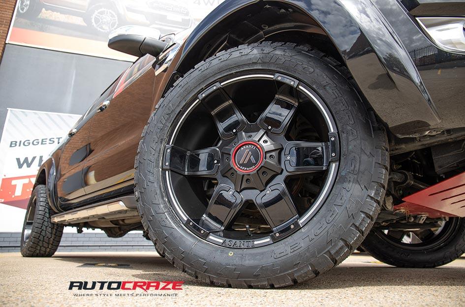 FORD RANGER AB811 SATIN BLACK GLOSS INSERTS
